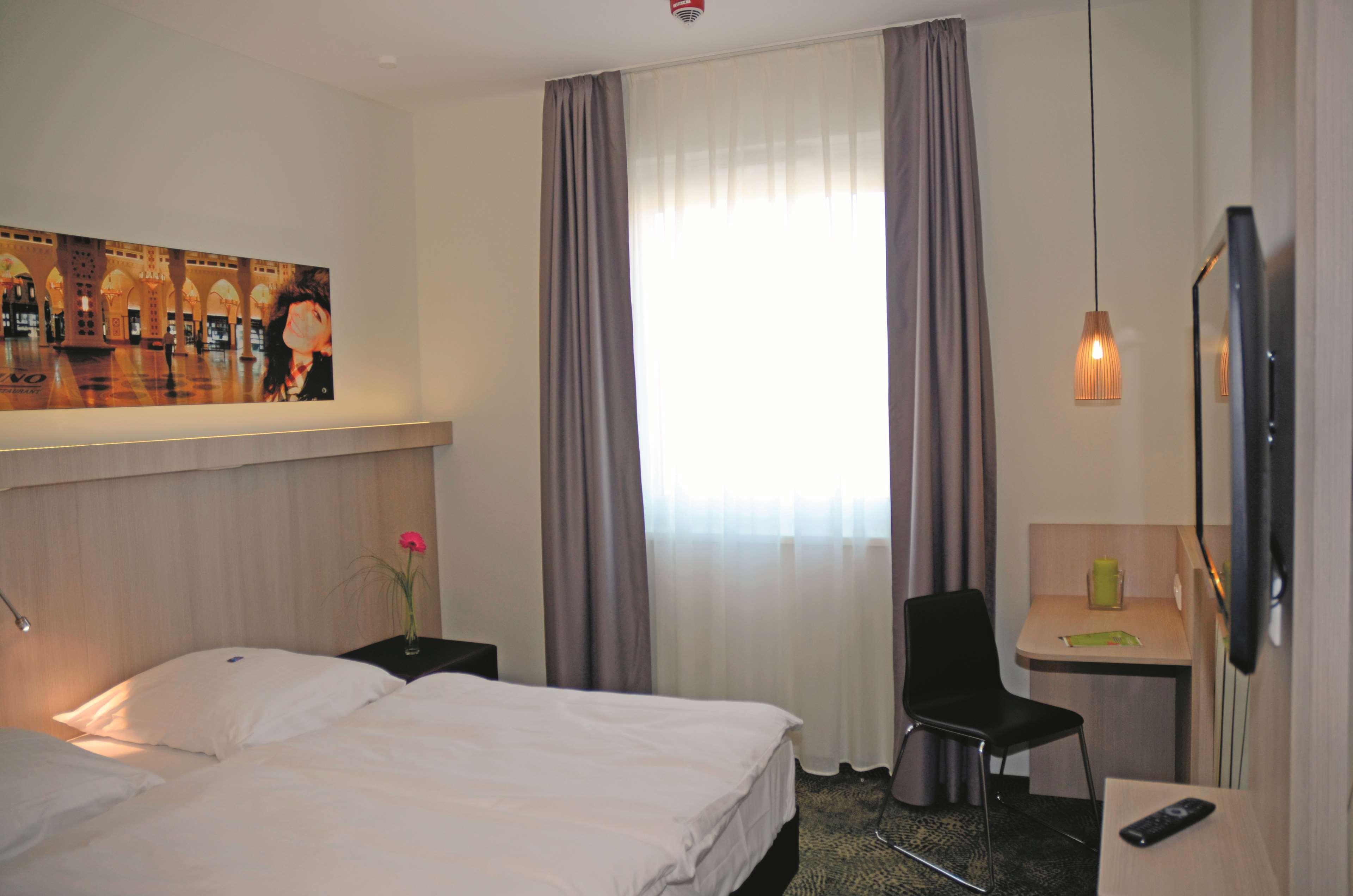 Best Western Hotel Bad Rappenau Kültér fotó